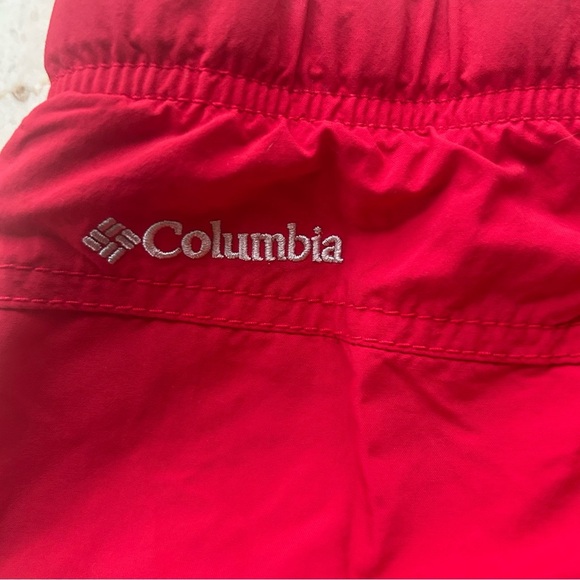 Columbia Bright Red Omni-Shade Shorts - Picture 5 of 6